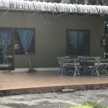 Cashew Nut Bungalows Hotel Ao Nang Exterior photo